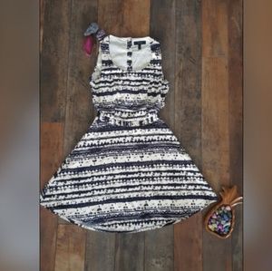 Tribal pattern dress size 7/8